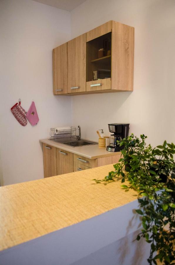 Collosal Studio Bucarest Extérieur photo
